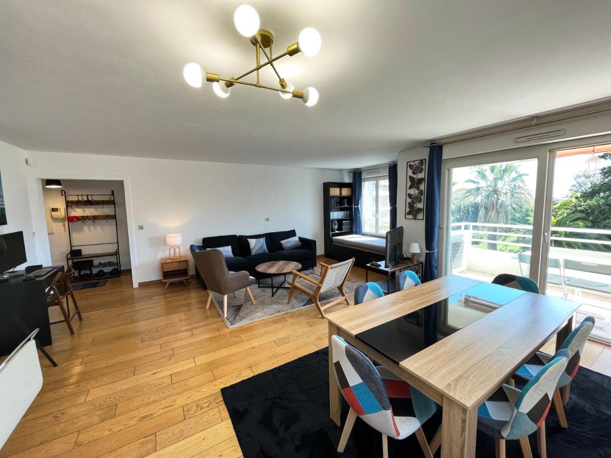 Appartement 84M² Avec 2 Parkings Privatifs Villeneuve-Loubet Dış mekan fotoğraf